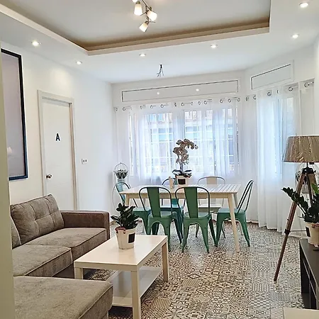 Warm Harbor Homestay *